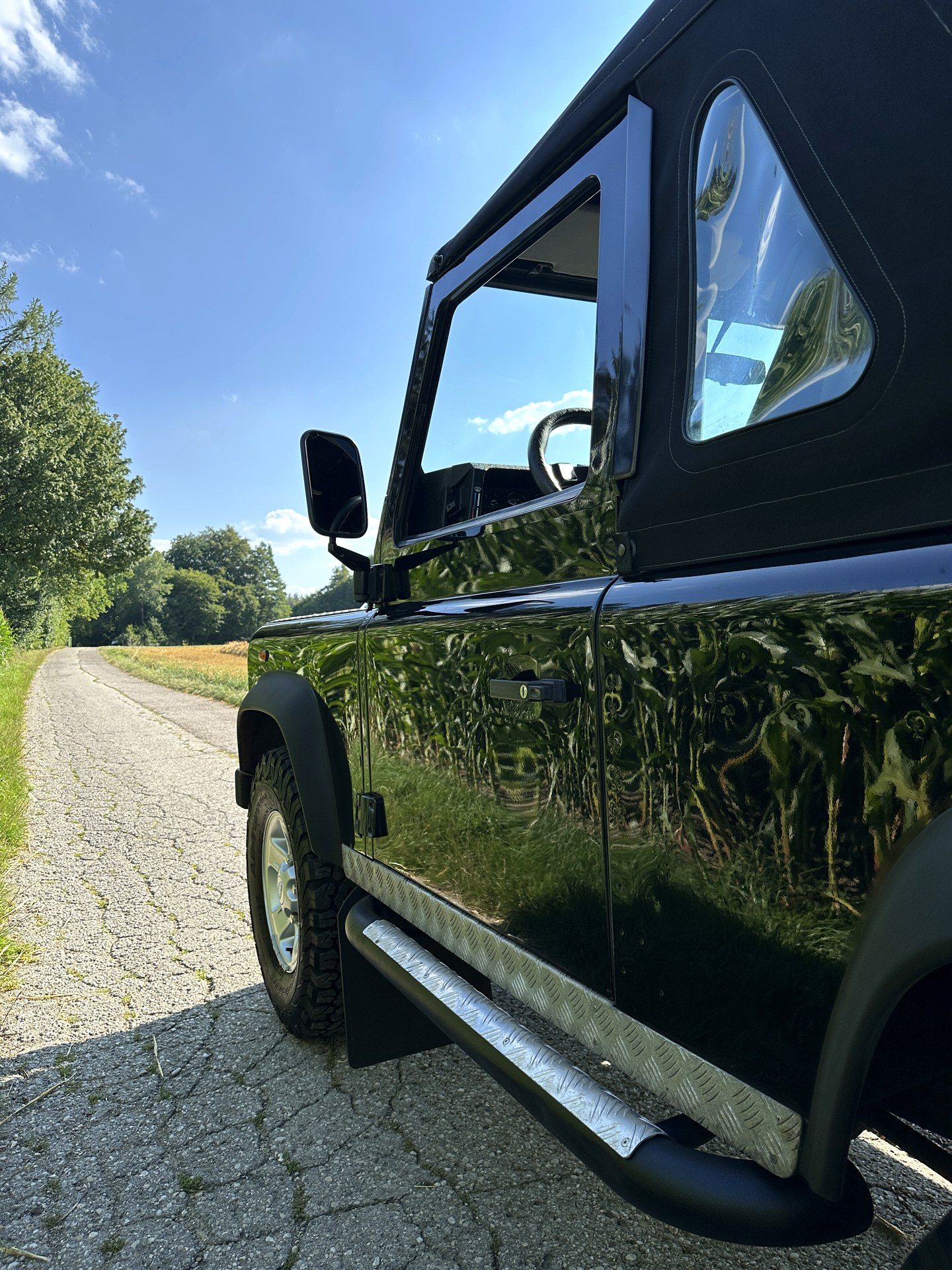 Land Rover Defender 90 Sondermodell Cabriolet Two — Aufnahme 11